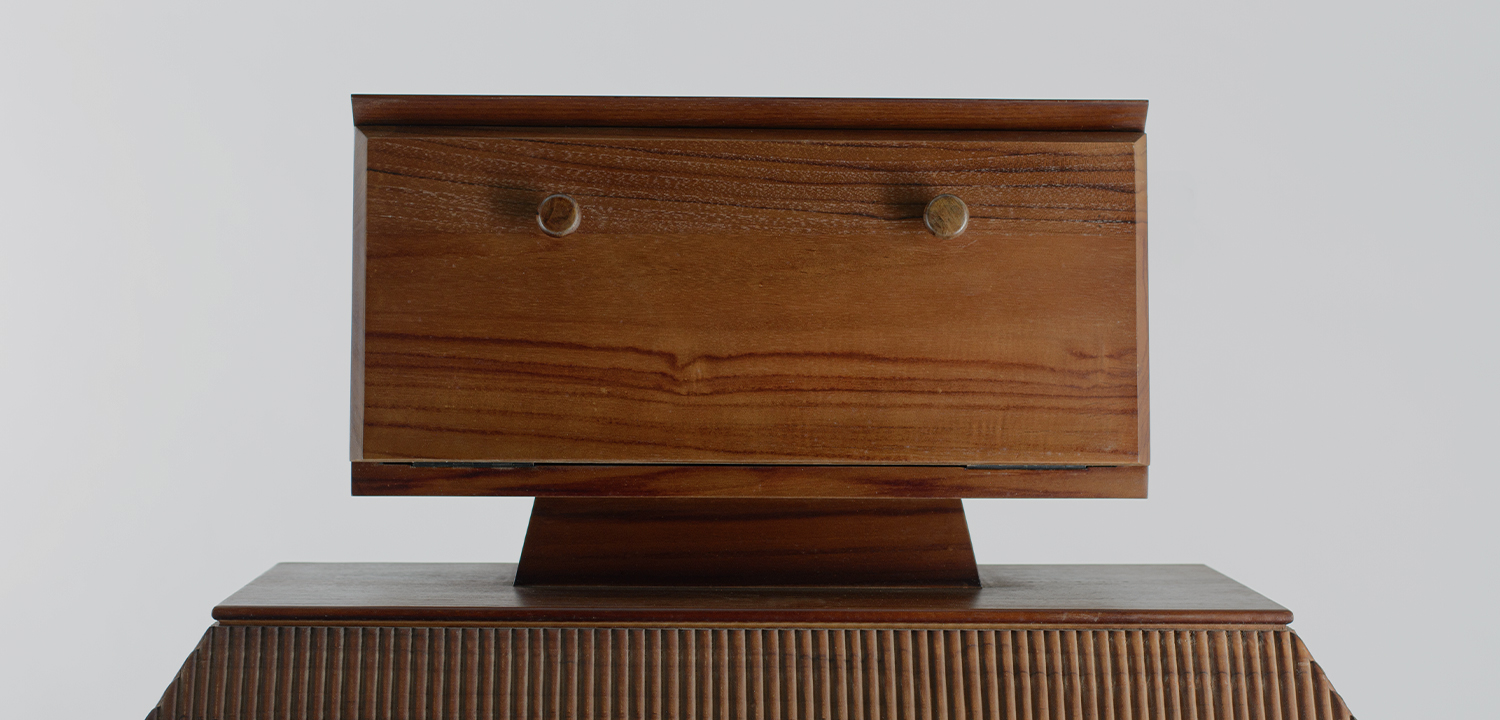 Бар в виде робота дерево шпон Wooden Robot Bar - фото №1