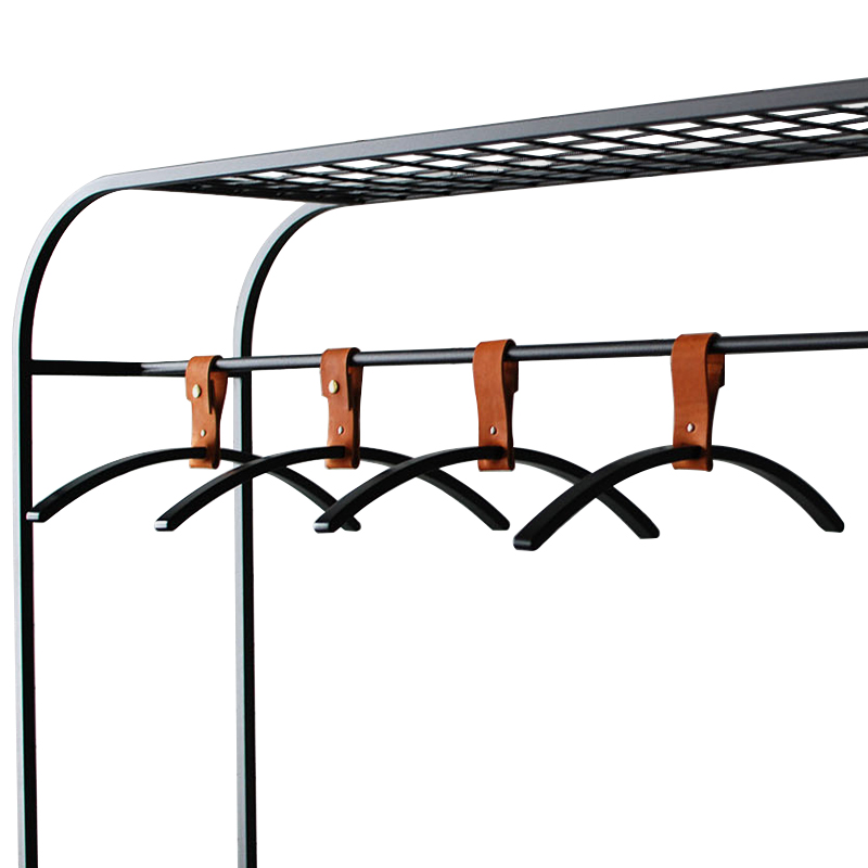 Плечики для одежды Amos Black Clothes Hanger Черный Коричневый в Краснодаре | Loft Concept 