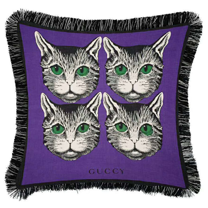 Декоративная подушка с вышивкой Cтиль Gucci Four Cats Violet Фиолетовый Зеленый Черно-белый в Краснодаре | Loft Concept 