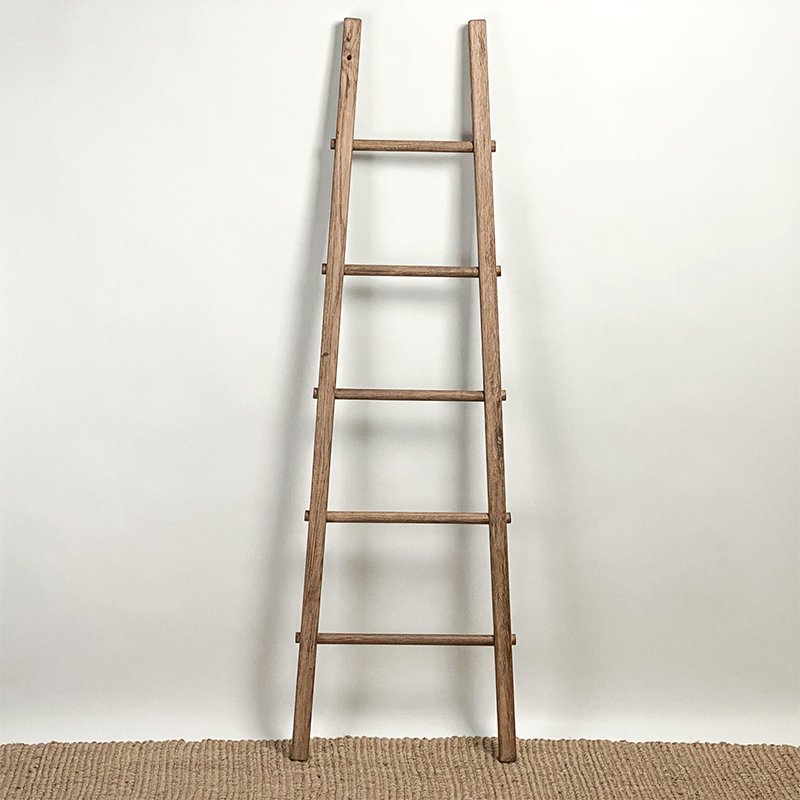 Лестница-вешалка Jarif Hanger Ladder Орех в Краснодаре | Loft Concept 