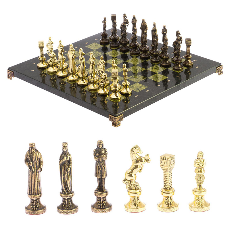 Шахматы Ренессанс из бронзы с доской из натурального камня Змеевик Decorative Thematic Chess  Золотой Бронза Черный Зеленый в Краснодаре | Loft Concept 