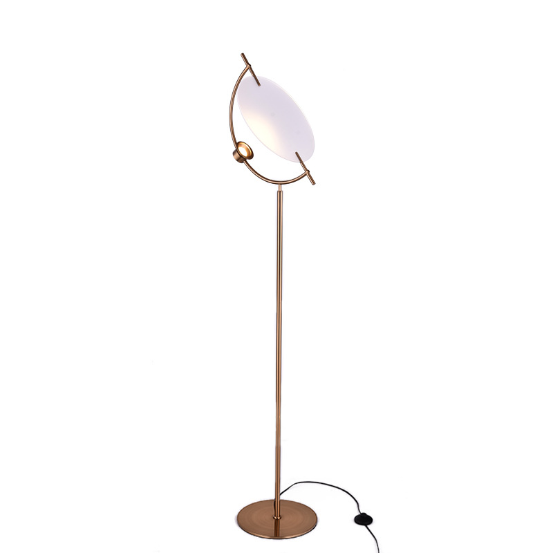 Торшер Gaspar Floor lamp Белый Золотой в Краснодаре | Loft Concept 