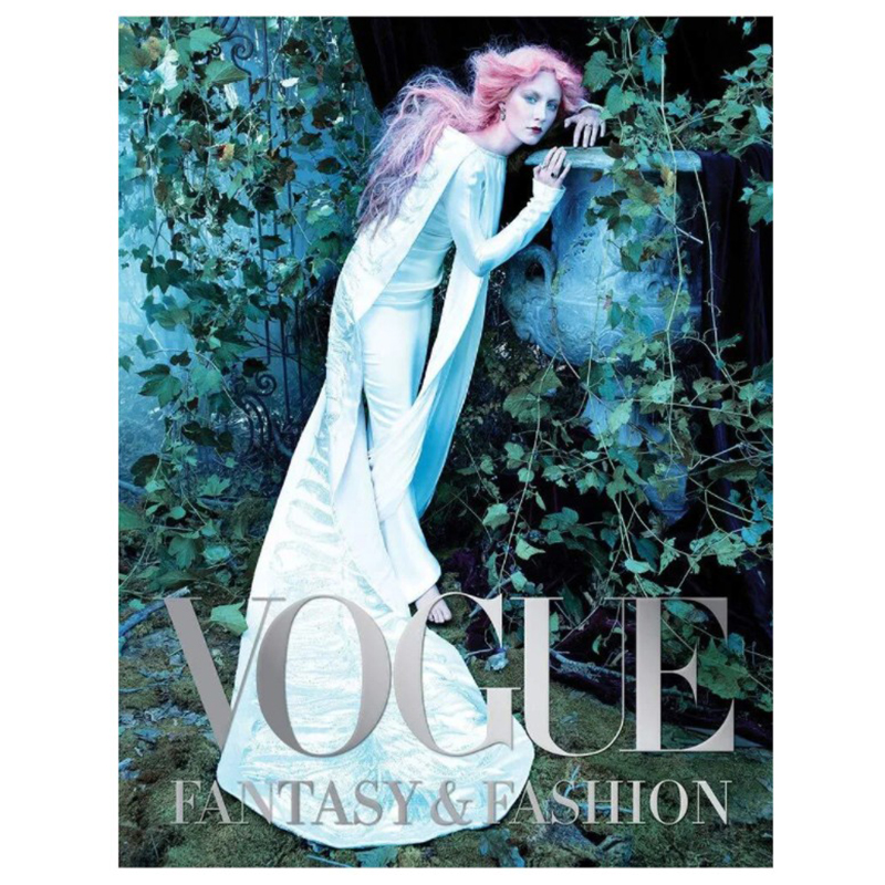 Книга Vogue Fantasy & Fashion photography book  в Краснодаре | Loft Concept 