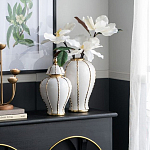 Ваза с золотыми полосами на белом фоне Chinoiserie Ceramics варинант исполнения - 1 | Loft Concept в Краснодаре