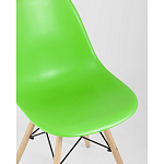 Пластиковый стул на ножках из массива бука Eames Light Green варинант исполнения - 2 | Loft Concept в Краснодаре