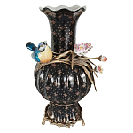 Ваза черная фарфоровая с  узором и бронзовым декором в виде веток с фарфоровой птичкой и цветами Eden Garden варинант исполнения - 1 | Loft Concept в Краснодаре
