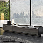 Дизайнерский комод серый с глянцевым фасадом Darren варинант исполнения - 2 | Loft Concept в Краснодаре