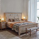 Двуспальная кровать из массива манго с резьбой Celestino Grey Mango Bed варинант исполнения - 2 | Loft Concept в Краснодаре