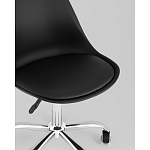 Офисный стул на металлическом основании EGGERY Black пластик варинант исполнения - 2 | Loft Concept в Краснодаре