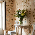 Обои ручная роспись Gustavian Tree of Life Special Colourway on Edo custom white painted silk варинант исполнения - 1 | Loft Concept в Краснодаре