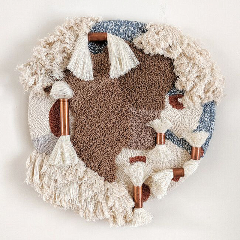 Тканый вручную Круглый абстрактный гобелен Seabed Коричневый Бежевый в Краснодаре | Loft Concept 