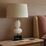 Настольная лампа на фигурном мраморном основании Conundrum варинант исполнения - 4 | Loft Concept в Краснодаре