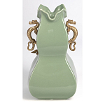 Ваза зеленого цвета из фарфора с бронзовыми ручками в виде драконов и рельефным цветочным декором Eden Garden porcelain and bronze варинант исполнения - 5 | Loft Concept в Краснодаре