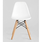 Пластиковый стул на ножках из массива бука Eames Small White варинант исполнения - 4 | Loft Concept в Краснодаре