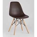Пластиковый стул на ножках из массива бука Eames Brown варинант исполнения - 1 | Loft Concept в Краснодаре