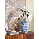 Ваза фарфоровая с узким горлышком и синими цветочными мотивами Independence варинант исполнения - 4 | Loft Concept в Краснодаре