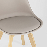 Стул с основой из пластика и мягким сиденьем Arvika Beige варинант исполнения - 7 | Loft Concept в Краснодаре