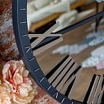 Часы настенные зеркальные с серебряным металлическим циферблатом Mirror Tower Clock варинант исполнения - 2 | Loft Concept в Краснодаре