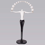 Торшер черно-белая статуэтка Девушка Girl Carries Light Balls варинант исполнения - 4 | Loft Concept в Краснодаре