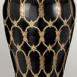 Настольная лампа с керамическим основанием с золотистым решетчатым узором и белым плиссированным абажуром Elstead Lighting варинант исполнения - 10 | Loft Concept в Краснодаре