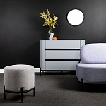 Круглый пуф на металлических ножках с обивкой из рогожки Casey Poof варинант исполнения - 4 | Loft Concept в Краснодаре