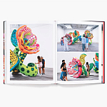 Книга по искусству Yayoi Kusama: I Spend Each Day Embracing Flowers варинант исполнения - 10 | Loft Concept в Краснодаре