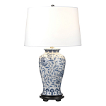 Настольная лампа с керамическим основанием в белом цвете с синим цветочным орнаментом на темной деревянной подставке и тканевым абажуром Elstead Lighting варинант исполнения - 1 | Loft Concept в Краснодаре