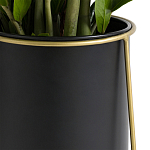 Кашпо из металла и латуни Elegance Elevated Planters черное варинант исполнения - 4 | Loft Concept в Краснодаре