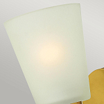 Бра с белым матовым стеклянным плафоном и тремя декоративными шарами Hinkley варинант исполнения - 9 | Loft Concept в Краснодаре