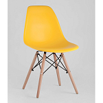 Пластиковый стул на ножках из массива бука Eames Yellow варинант исполнения - 1 | Loft Concept в Краснодаре