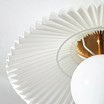 Потолочный светильник с белым плиссированным абажуром Headquarters варинант исполнения - 4 | Loft Concept в Краснодаре