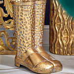 Ваза в форме сапог с рельефной текстурой и ручками Vase Boot варинант исполнения - 4 | Loft Concept в Краснодаре