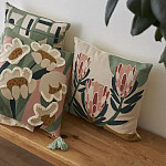 Подушка с цветочным принтом Blooming Elegance Lily варинант исполнения - 7 | Loft Concept в Краснодаре