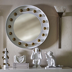 Зеркало белое с круглыми золотыми декоративными элементами Prince of the Church варинант исполнения - 3 | Loft Concept в Краснодаре