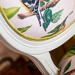 Стул светло-серый из натурального бука с изображением птиц и цветов Blooming Blue Birds варинант исполнения - 3 | Loft Concept в Краснодаре