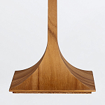 Настольная лампа со скошенным конусовидным абажуром и фигурной ножкой в цвете тик Accord Lighting варинант исполнения - 5 | Loft Concept в Краснодаре