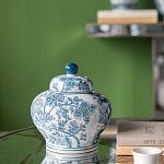 Ваза с крышкой и синим узором в виде цветов и листьев Blue & White Ornament  варинант исполнения - 5 | Loft Concept в Краснодаре