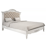 Кровать белая из массива бука с основанием и мягким изголовьем в стиле прованс White Provence варинант исполнения - 1 | Loft Concept в Краснодаре