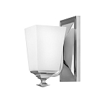 Бра с белым матовым плафоном на прямоугольном основании цвета хром Hinkley варинант исполнения - 1 | Loft Concept в Краснодаре