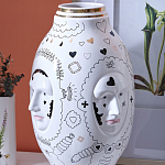 Ваза с декоративными лицами и графическими элементами в виде сердец и символов Faces of Imagination варинант исполнения - 4 | Loft Concept в Краснодаре