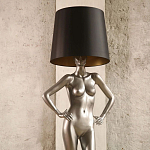 Лампа MANNEQUIN LAMP с абажуром руки на талии варинант исполнения - 4 | Loft Concept в Краснодаре