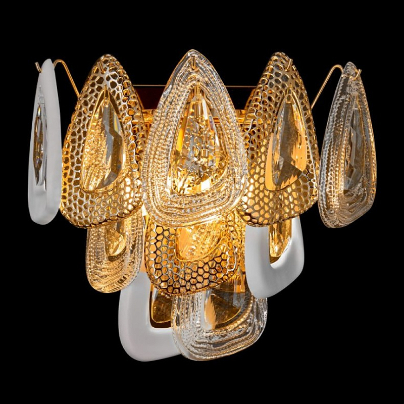 Бра с белыми и прозрачными подвесками Character Chandelier Золотой Прозрачный Белый Бра с белыми и прозрачными подвесками Character Chandelier Золотой Прозрачный Белый в Краснодаре | Loft Concept