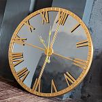 Часы настенные зеркальные с золотым металлическим циферблатом Mirror Tower Clock варинант исполнения - 4 | Loft Concept в Краснодаре