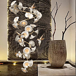 Люстра каскадная из белых цветов каллы и птичек Refined Taste of Light варинант исполнения - 5 | Loft Concept в Краснодаре