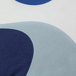 Подушка декоративная хлопковая синего цвета с абстрактным принтом Elysian Flow Azure варинант исполнения - 3 | Loft Concept в Краснодаре