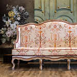 Трехместный диван из массива бука бежевый с растительным орнаментом Raffael Renaissance Beige Sofa варинант исполнения - 10 | Loft Concept в Краснодаре