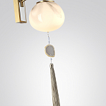 Бра с шарообразным плафоном из белого стекла с подвеской из камня Agatelle варинант исполнения - 5 | Loft Concept в Краснодаре