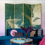 Обои ручная роспись в стиле Арт-деко Whistler Peacocks Original colourway on green painted silk варинант исполнения - 1 | Loft Concept в Краснодаре