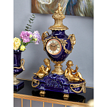 Часы настольные из темно-синего фарфора с бронзовыми фигурками и декоративными элементами Eden Garden варинант исполнения - 4 | Loft Concept в Краснодаре