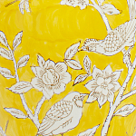 Настольная лампа желтая с изображением белых птиц Flight Among Acacia варинант исполнения - 6 | Loft Concept в Краснодаре